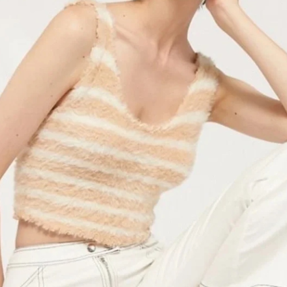 Hem & Thread Fuzzy Pink and Winter White Striped Sweater Round Scoop Neck Size S